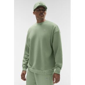 Alo Yoga Accolade Crew Neck Pullover - Dune Grass in Saudi Arabia
