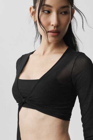 Alo Yoga Mesh Knotty 3/4 Sleeve Top - Black in Saudi Arabia