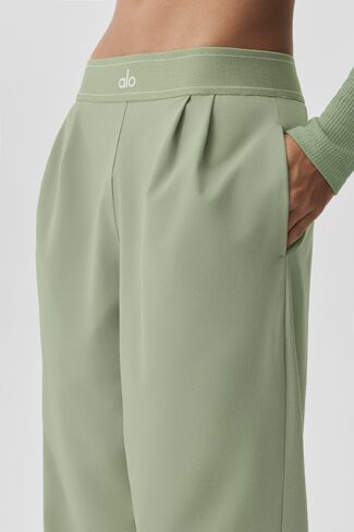 Alo Yoga Suit Up Trouser (Regular) - Dune Grass in Kuwait