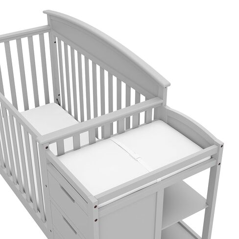 Graco Benton 4-in-1 Convertible Crib and Changer – GREENGUARD Gold Certified, Crib & Changing-Table Combo, Water-Resistant Changing Pad, Converts to Toddler Bed, Daybed and Full-Size Bed (Pebble Gray) | GREENGUARD Gold Certified, Baby Crib & Changing Tabl in Kuwait