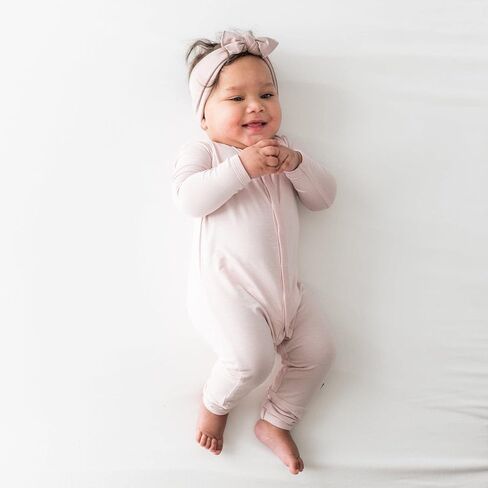 KYTE BABY Rayon Made From Bamboo Bow, (0-3 Months, Blush) in Kuwait
