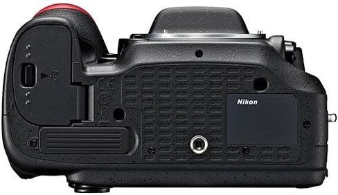 Nikon D7100 DX Format Digital SLR Camera Body Only 24.1MP CMOS Sensor, Nikon F Mount, 51 Point Autofocus, Full HD Video (1513) + 64GB Card + Camera Bag + Cleaning Kit + More (16pc Bundle) in Kuwait