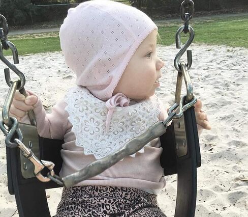 Baby Bib For Girls,Soft Lace Baby Drool Bib 0-12 months 2 Pack in Kuwait