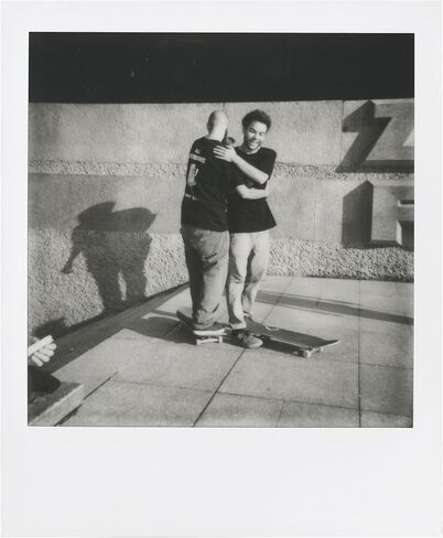 Polaroid Originals B&W Film for 600 (4671) in Kuwait