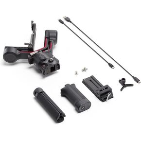 DJI RS 3، محور ثلاثي المحاور لكاميرات DSLR والكاميرات غير المرآة Canon/Sony/Panasonic/Nikon/Fujifilm، حمولة 3 كجم (6.6 رطل)، أقفال محور آلية، شاشة لمس OLED 1.8 بوصة، مثبت كاميرا احترافي in Saudi Arabia