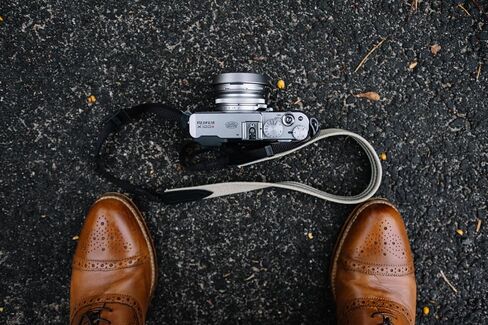 Domke 1.5-Inch Web Camera Strap with Swivel for Mirrorless Cameras - Tan | Non-Slip Design, Compatible with DSLR's, SLR's. Binoculars Strap in Kuwait