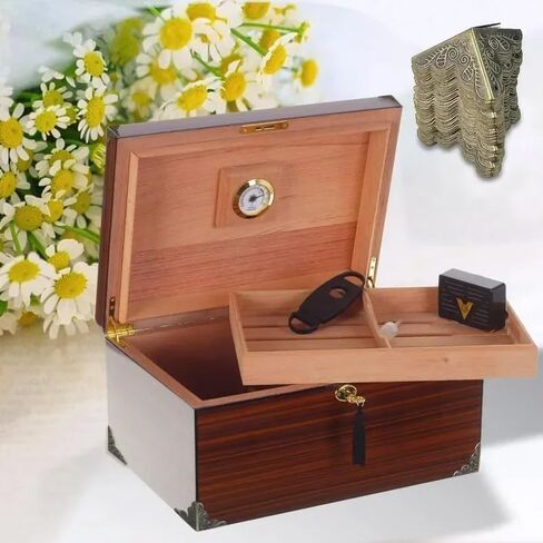 12Pcs/Set Wooden Box Metal Edge Corners Guard Cover with Screws DIY Wood Case Furniture Decorative Vintage Carved Corners,2.5x2.5cm in Kuwait