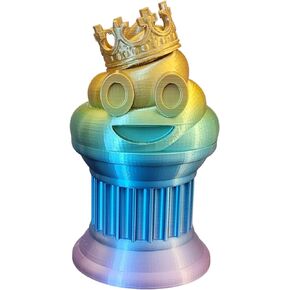 Znet3D King Poop Emoji Trophy - جائزة ممتعة وهدية - مصنوعة يدويًا مع تصنيع إضافي - بطول 6 بوصات - تتميز برموز تعبيرية صلبة بألوان قوس قزح مع تاج، مؤمنة على عمود عمود - كأس مضحكة