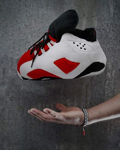 شبشب SoleSlip Sneaker مريح وعصري للرجال، أحذية رياضية نسائية من البوليستر الخالص | نعال رقيق بمقاس حذاء قياسي يناسب الجميع (أحمر وأبيض) in Kuwait