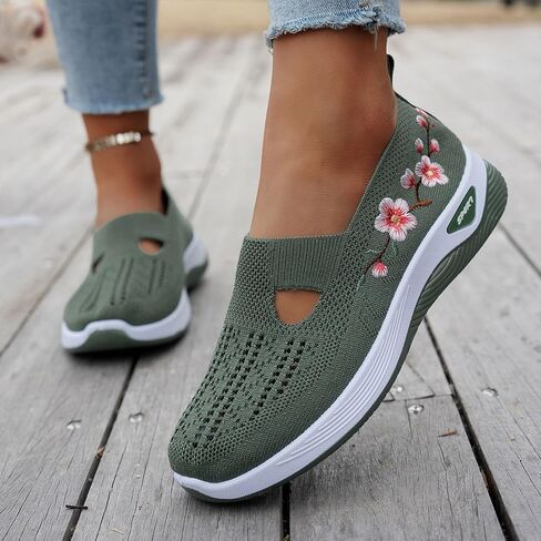 Orthopedic Shoes for Women Wide Toe Box Slip On Sneakers Breathable Lightweight Non Slip Arch Support for Day Standing Work in Kuwait