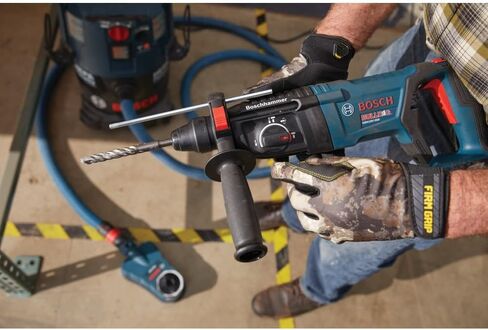 Bosch GBH18V-26DK25 18V EC Brushless SDS-plus® Bulldog™ 1 In. Rotary Hammer Kit with (2) CORE18V 4 Ah Advanced Power Batteries in Kuwait