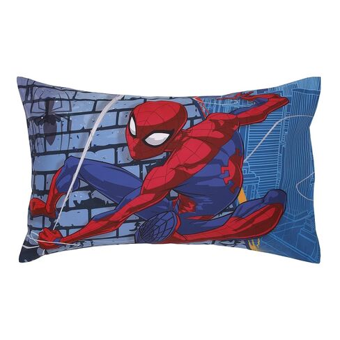 Disney Marvel Spiderman Wall Crawler Red, White, and Blue Spider Webs 4 Piece Toddler Bed Set - Comforter, Fitted Bottom Sheet, Flat Top Sheet, and Reversible Pillowcase in Kuwait