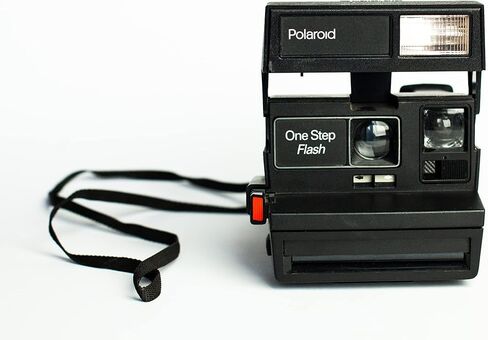 Polaroid One Step Flash Instant Film Camera – Vintage 600 Type – Built-in Flash & Fixed Focus Lens – Refurbished Classic (Renewed) in Kuwait