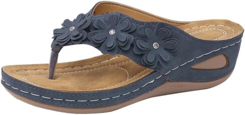 Women's large-size summer wedge-style fashionable slippers. Lightweight and durable. Suitable for beaches, outdoor activities and daily use. in Kuwait