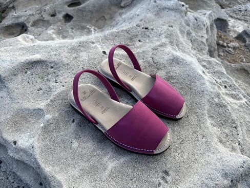 tittimitti Women's Avarcas Sandals – Handmade in Menorca, Spain – Genuine Spanish Leather Upper – Orthopedic Leather Insole – Ultra-Light Outsole – Elegant, Timeless Style in Kuwait