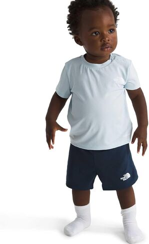 The North Face Kids' 24/7 Set - Two Piece Outfit for Infant Boys & Girls, T-shirt With Shoulder Snaps, Pull-on Shorts in Kuwait