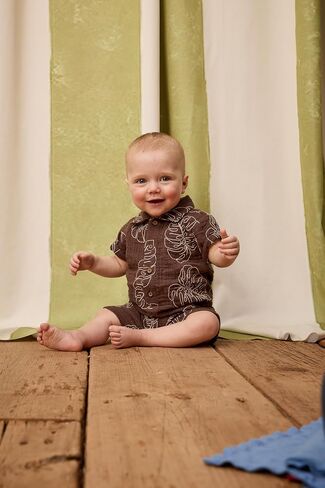 Gymboree Baby Boys' And Newborn Short Sleeve Romper in Kuwait