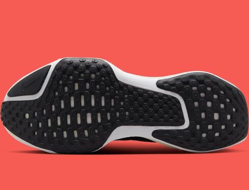 Nike Invincible 3 Women's Road Running Shoes (DR2660-001,Black/White-Dark Grey-White) Size 8.5 in Kuwait