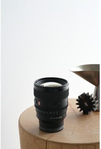 Sony FE 85mm f/1.4 GM II Lens Bundle | G Master Portrait Prime with Fast f/1.4 Aperture, Advanced Optics & Fast AF | Great for Portraits & Weddings (SEL85F14GM2) + Filter Kit + Case + Cap Keeper in Kuwait