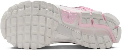 Nike Zoom Vomero 5 Women's Shoes (Hyper Pink/Pink Foam/Playful Pink/Summit White) Size 6 in Kuwait
