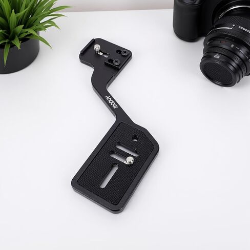 Jiawu Camera Flash Brackets, Portable Aluminum Tripod Camera Mount Extension Bar with 1/4" Screw for DSLR LED Light Video Microphone in Kuwait