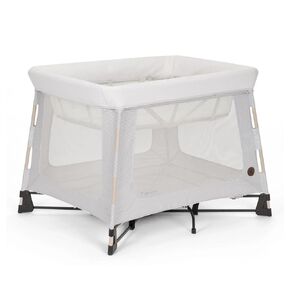 Maxi-Cosi Swift Baby Playard with Mat, Baby Playpen, Play Yard with Bassinet, Portable Playpen for Babies and Toddlers, Classic Oat in Saudi Arabia