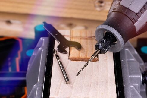 8-Piece M35 Cobalt Multi-Purpose Drill Bit Set, with 1/8" Straight Shank for Rotary Tools, SAE Sizes 1/32"-3/64"-1/16"-5/64"-3/32"-7/64"-1/8" in Storage Case in Kuwait