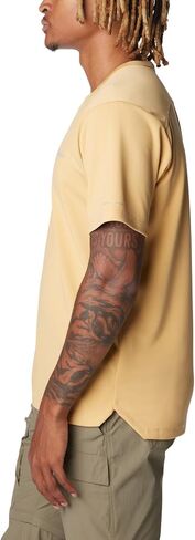 Columbia Men's Black Mesa Short Sleeve Crew in Kuwait
