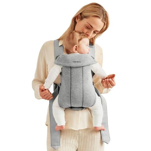 BabyBjörn Baby Carrier Mini, Light Gray, 3D Jersey | Infant Carrier (7-25 lbs), Ergonomic, Easy-to-Use in Kuwait