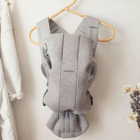 BabyBjörn Baby Carrier Mini, Light Gray, 3D Jersey | Infant Carrier (7-25 lbs), Ergonomic, Easy-to-Use in Kuwait