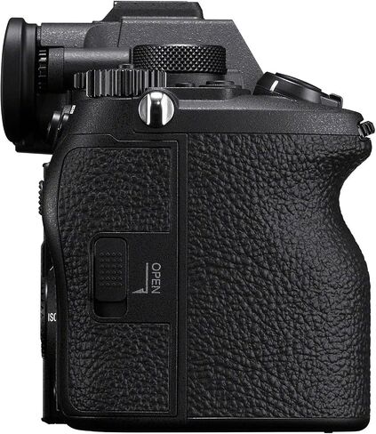 Sony Alpha a7R VI | Sony USA Model | Mirrorless Camera Body Only + 128 GB Memory + Camera Carrying Case + HDMI Cable (11pc Bundle) in Saudi Arabia