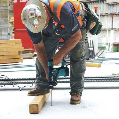 Makita HR2811F 1-1/8'' Rotary Hammer, accepts SDS-PLUS bits, Teal | Built-In LED Light | Torque Limiting Clutch | Ergonomic Grip | Hammering And Drilling Modes in Kuwait
