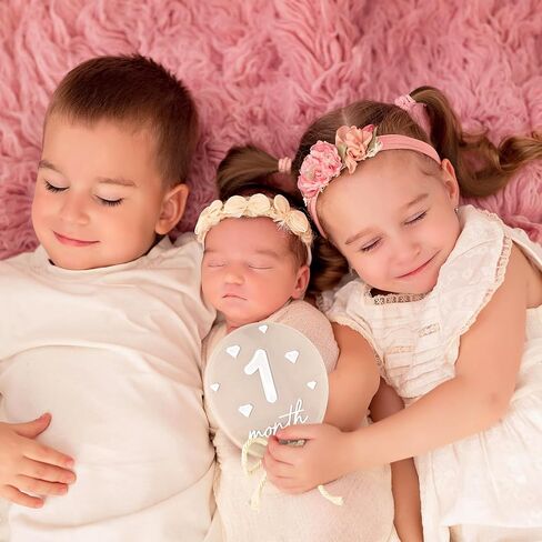 AnyDesign 12 Pcs Balloon Baby Monthly Milestone Cards Acrylic Marker Discs Boho Balloon Month Announcement Sign for Pregnancy Newborn Baby Growth Photo Prop Decor Supplies in Kuwait