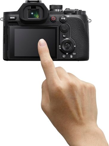Sony RX10 V – Premium 25x high-Zoom Camera with 24–600mm F2.4-4 Super-telephoto Lens, 20.1 MP Stacked Backside-Illuminated Sensor, AI-Based autofocus, up to 30 fps Burst Shooting in Kuwait