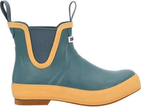 XTRATUF Women's Legacy Ankle Deck Boot, Legacy Marine, Size 8(M) in Kuwait