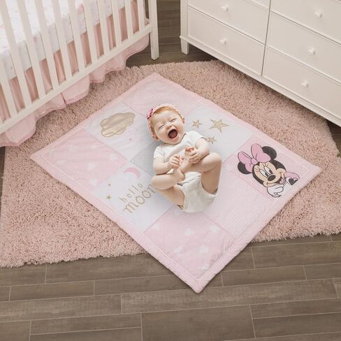 Disney Minnie Mouse Twinkle Twinkle Minnie Pink, White and Metallic Gold 3 Piece Crib Bedding Sete Twinkle Minnie Pink, White and Metallic Gold 3 Piece Crib Bedding Set in Kuwait