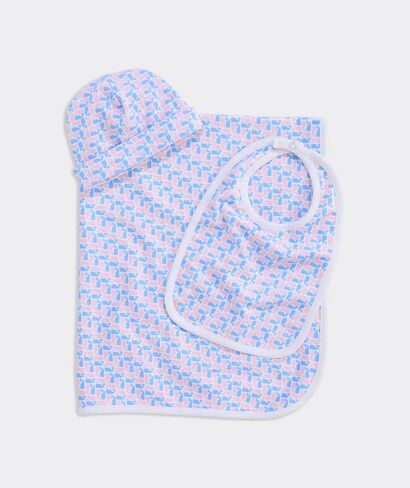 vineyard vines Baby Layette Gift Set, Bib | Hat | Blanket in Kuwait