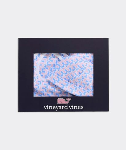 vineyard vines Baby Layette Gift Set, Bib | Hat | Blanket in Kuwait