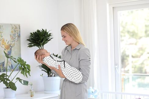 BaeBae Goods Swaddle Blanket, Adjustable Infant Baby Wrap Set of 4, Baby Swaddling Wrap Blankets Made in Soft Cotton (0-3 Months) in Kuwait