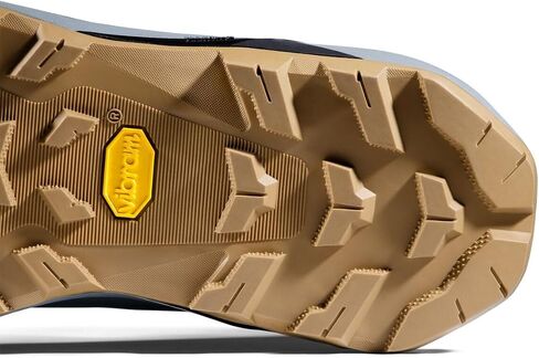 Mammut Ducan III Low GTX Hiking Shoe Black/Platinum US 9.5/UK 8.0 in Kuwait