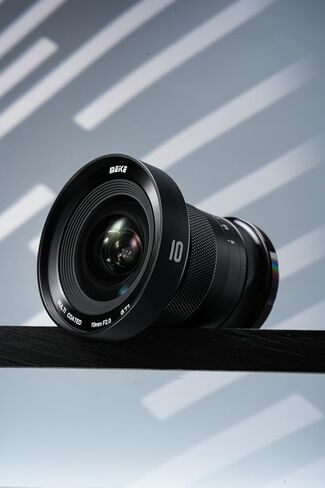 Meike 10mm F2.0 Ultra Wide Angle APS-C Manual Focus Lens Compatible with RF-Mount Cameras EOS-R EOS-RP R5 R6 Under APS-C Mode in Kuwait