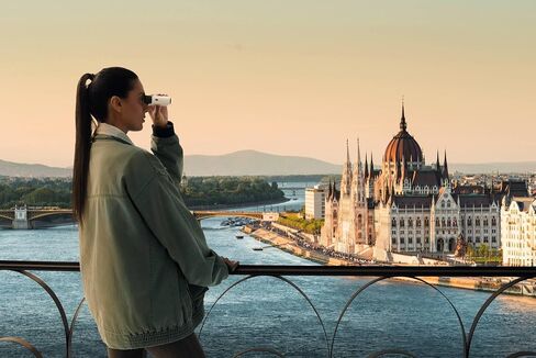 Eschenbach Viva 6x15 Binoculars in Kuwait