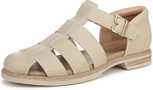 Dr. Scholl's Hello Seaside in Kuwait