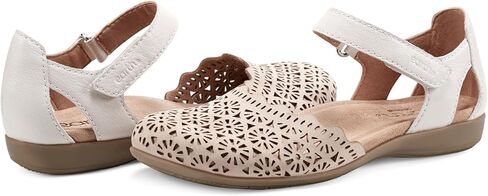 Earth Bronnie Women’s Sandal, Cream, 10 M in Kuwait