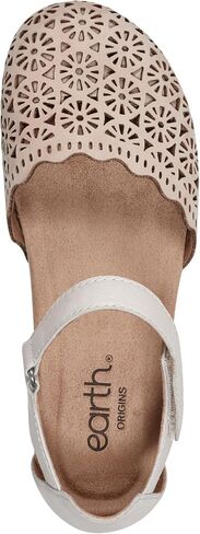 Earth Bronnie Women’s Sandal, Cream, 10 M in Kuwait