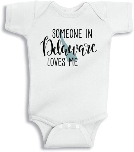 Someone in Delaware Loves Me Baby Infant Bodysuit in Kuwait