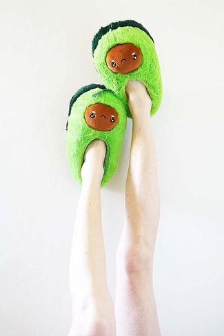 ooohyeah Women’s Fuzzy Fruit Hug Slippers, Cute Funny Cozy Non-Slip House Foam Slippers for Women, Avocuddle, 9-10 in Kuwait