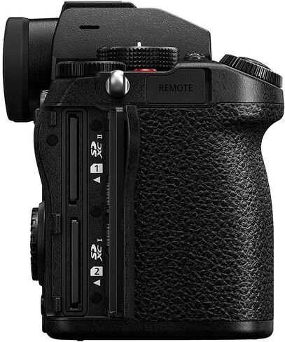 Panasonic LUMIX S5 4K Mirrorless Full-Frame L-Mount Camera (Body Only) in Kuwait