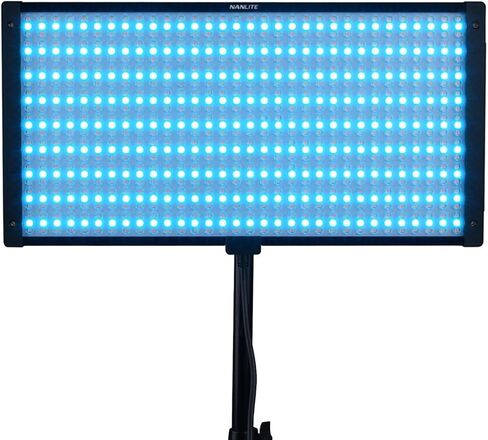 Nanlite PavoSlim 120C Included softbox& eggcrate, lumenradio in Kuwait