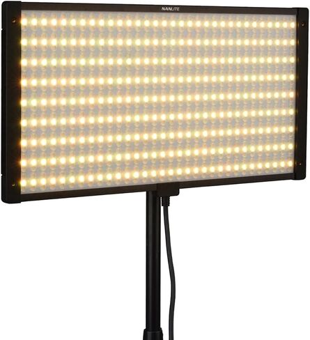 Nanlite PavoSlim 120C Included softbox& eggcrate, lumenradio in Kuwait